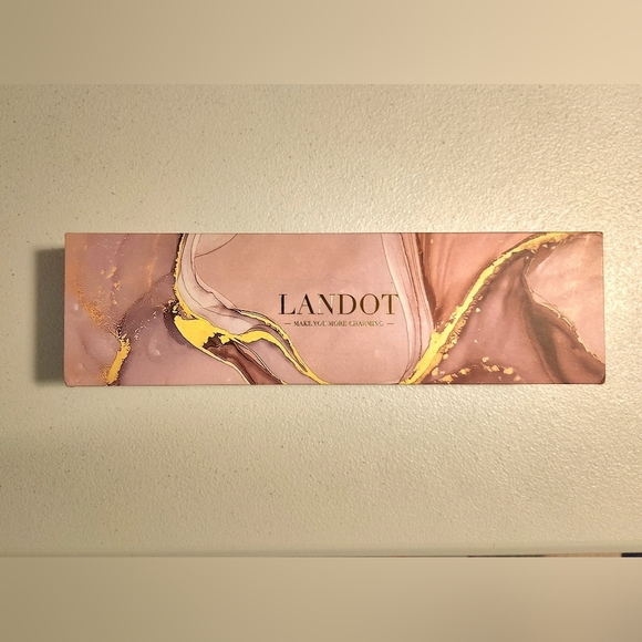 Landot Rose Gold Hair Straightening Brush - Picture 13 of 15